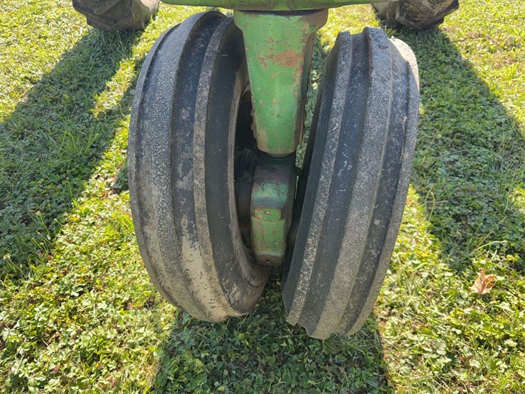 john-deere-630-image-12
