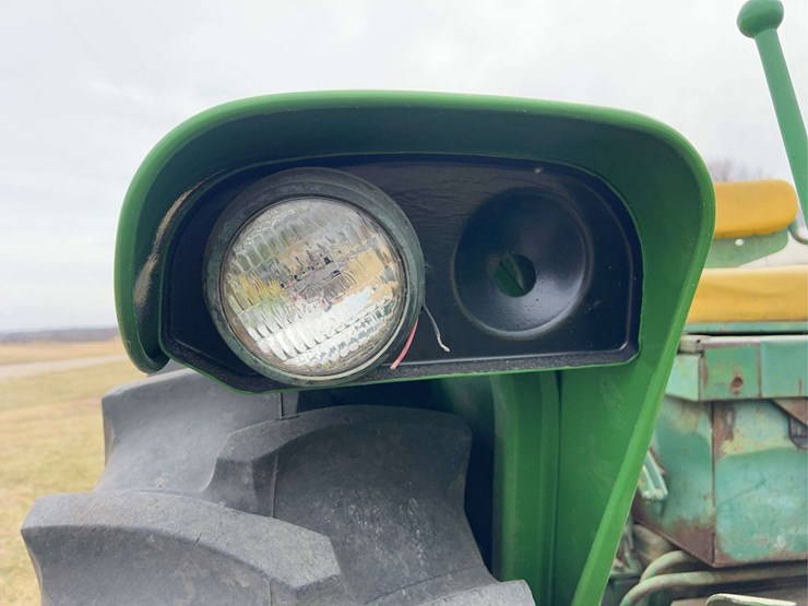 john-deere-730-image-37