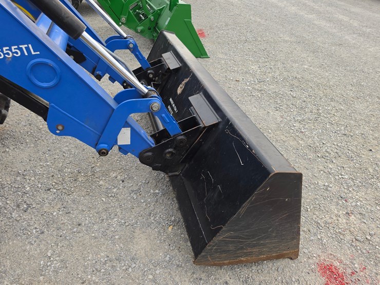 2016-new-holland-t4.100-image-23