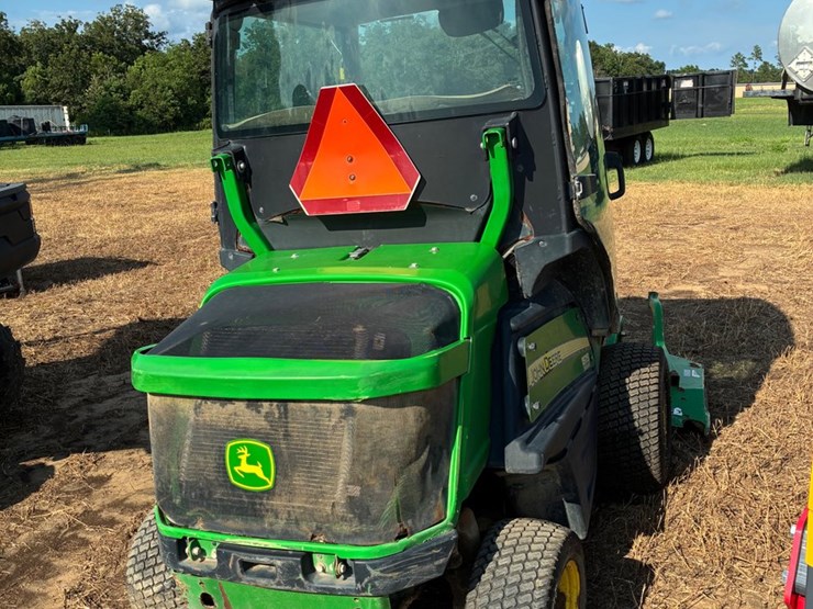 john-deere-1575-image-4