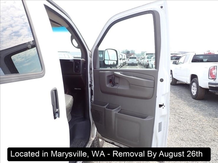 2008-chevrolet-express-2500-image-24