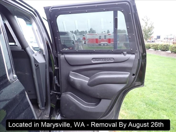 2018-chevrolet-tahoe-image-26