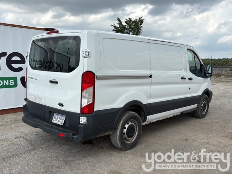 2015-ford-transit-image-5