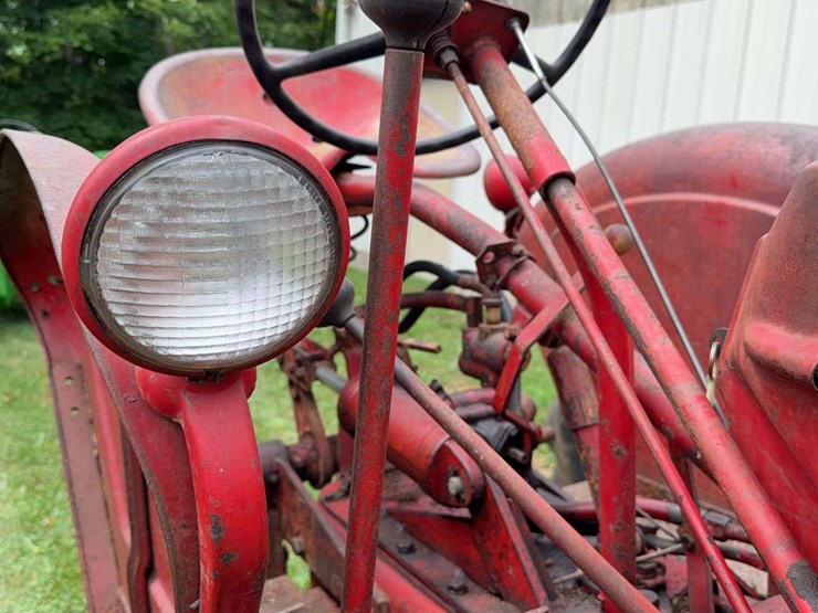 massey-ferguson-33-image-26