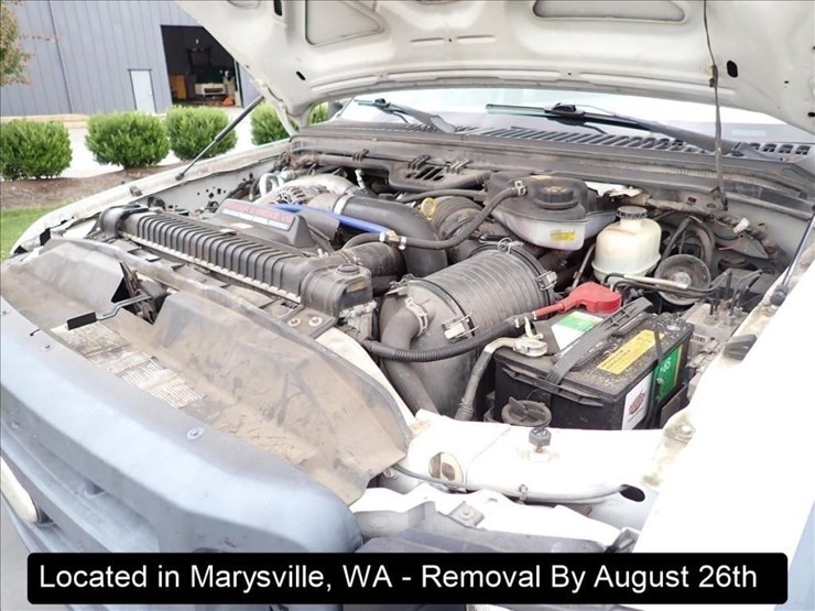 2006-ford-f550-image-27