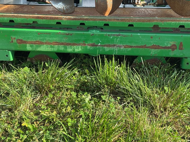 john-deere-c12f-image-29