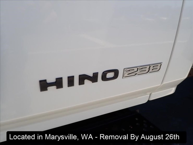 2006-hino-238-image-13