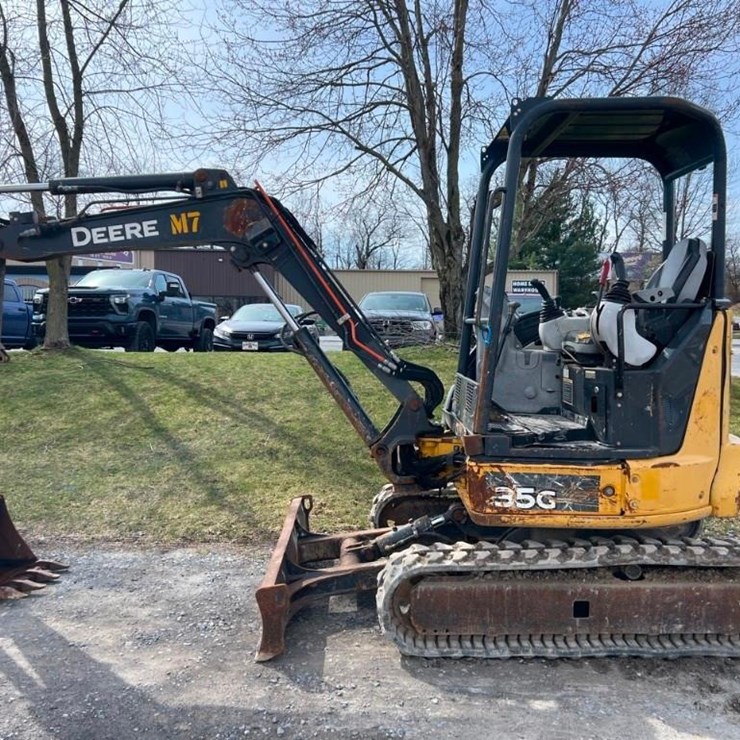 DEERE 35G