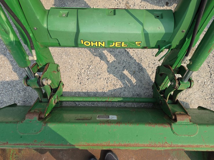 2016-john-deere-5075e-image-5