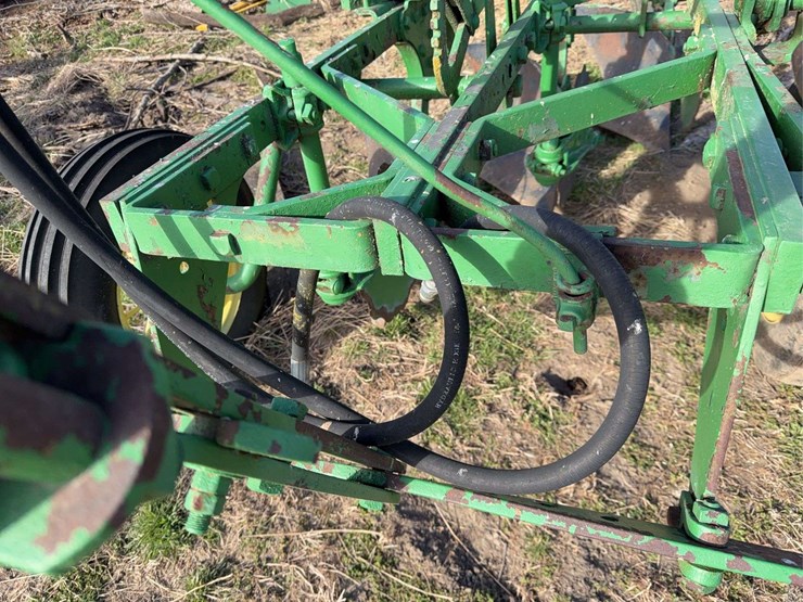 john-deere-no.-55-a-b-h-pull-type-three-bottom-plow-image-30