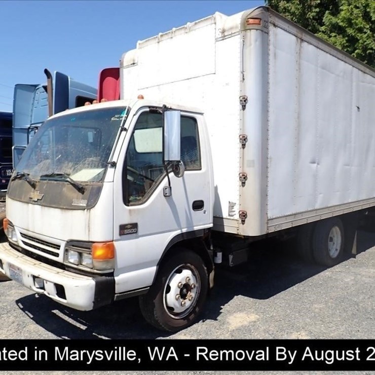 2005 CHEVROLET W5500