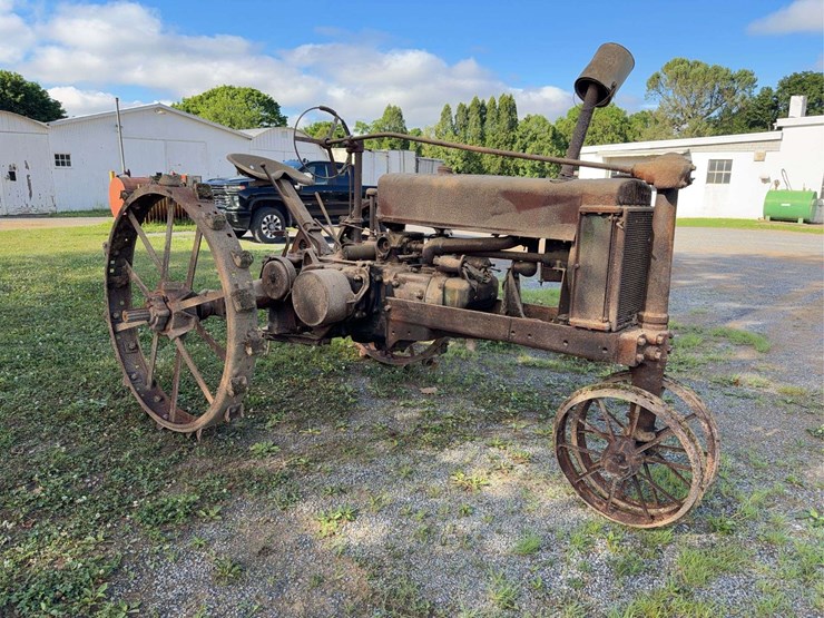 john-deere-model-b-image-7