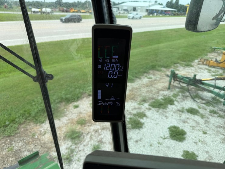 2019-john-deere-s770-image-18