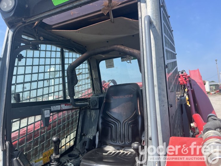 2018-takeuchi-tl12v2-image-26