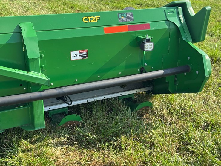 john-deere-c12f-image-27