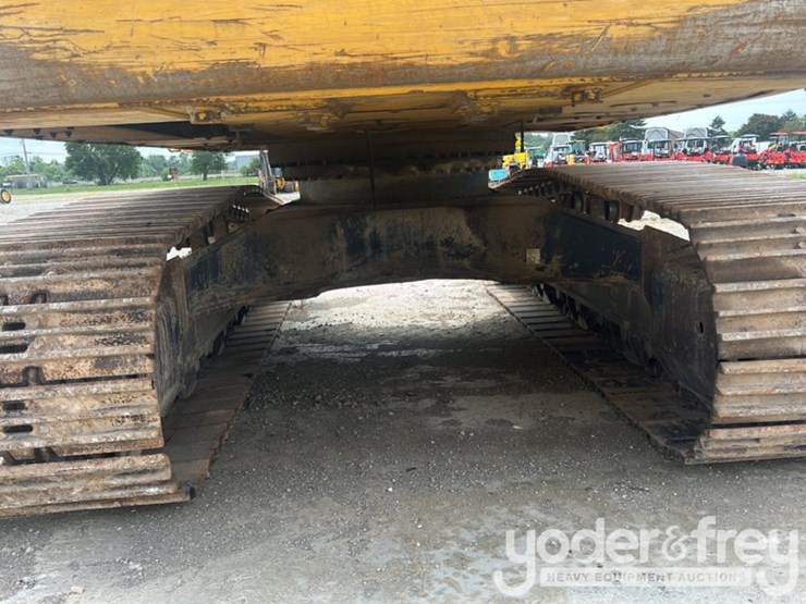 2019-komatsu-pc490-lc-11-image-15
