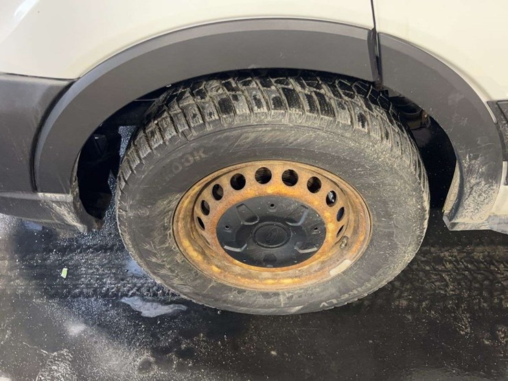 2020-ford-transit-image-22