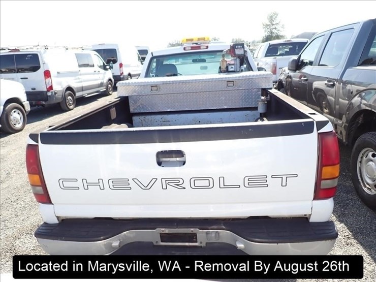 2001-chevrolet-1500-image-13