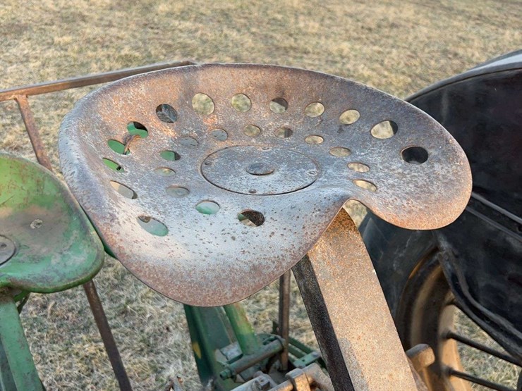 john-deere-model-a-image-32