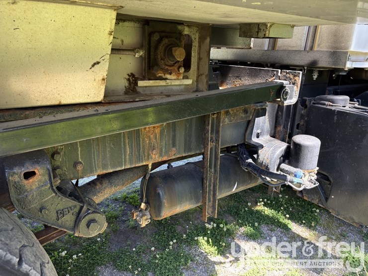 2012-kenworth-t400-image-40