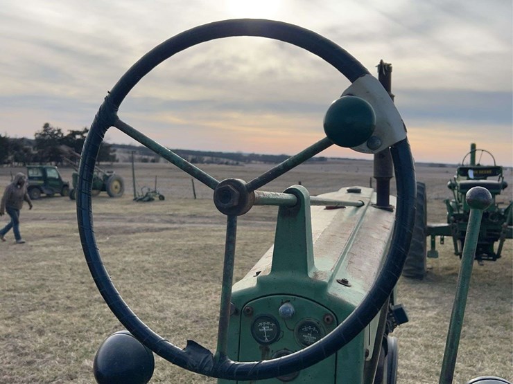 john-deere-50-image-41
