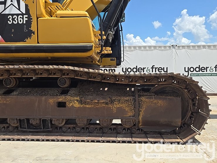 2017-caterpillar-336fl-image-15