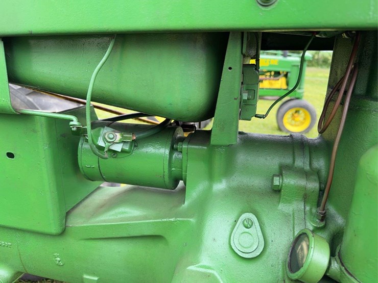 1957-john-deere-420-image-27