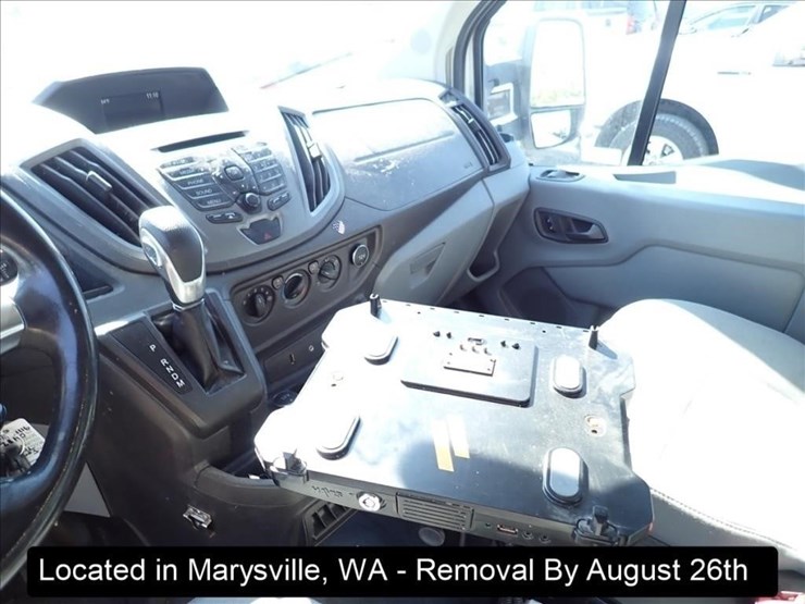 2016-ford-transit-image-6