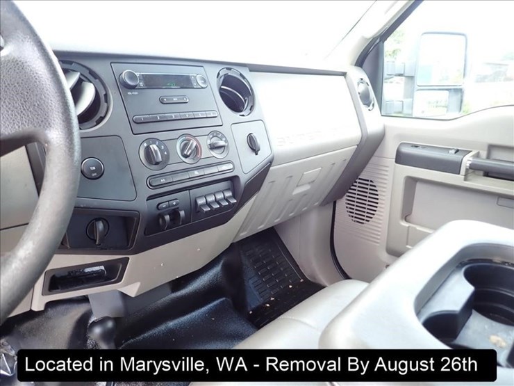 2010-ford-f250-xl-image-9