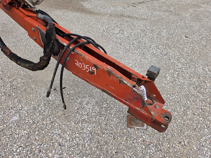 2000-new-holland-1475-image-2
