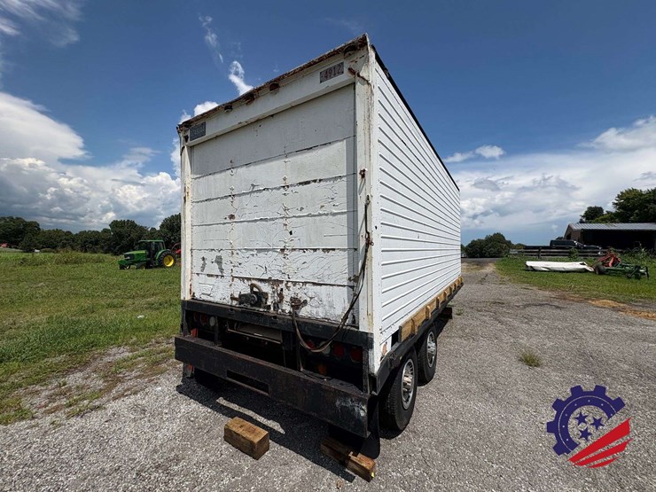jobsite-fuel-tank-&-dual-t/a-storage-gooseneck-trailer-image-37