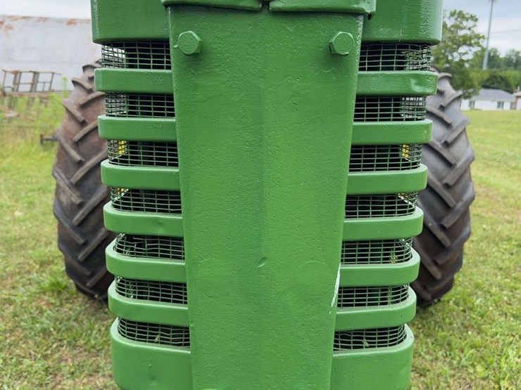 john-deere-model-b-image-9