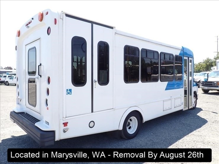2019-ford-e450-image-8