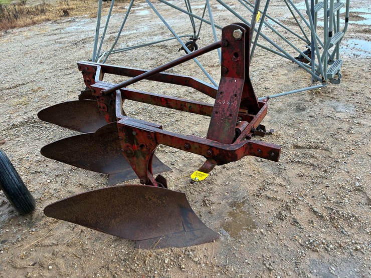 massey-ferguson-74-image-1