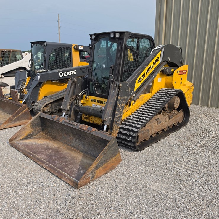 2021 NEW HOLLAND C362