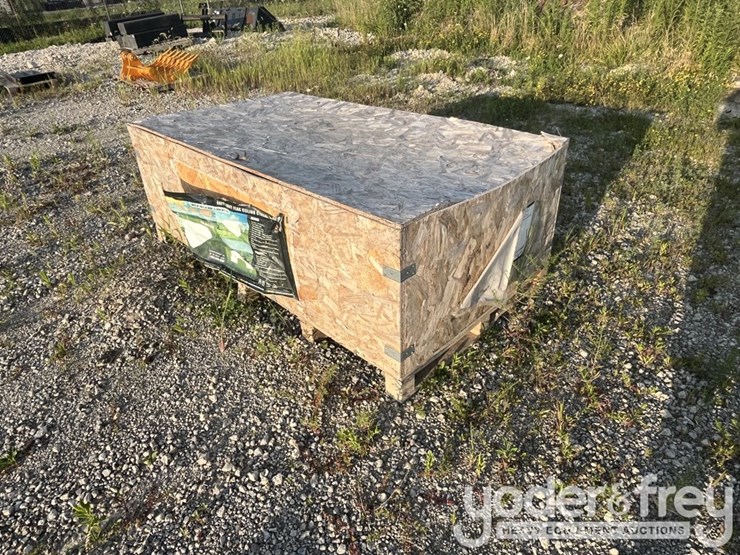 landhonor-30'-x-85'-peak-ceiling-storage-image-3