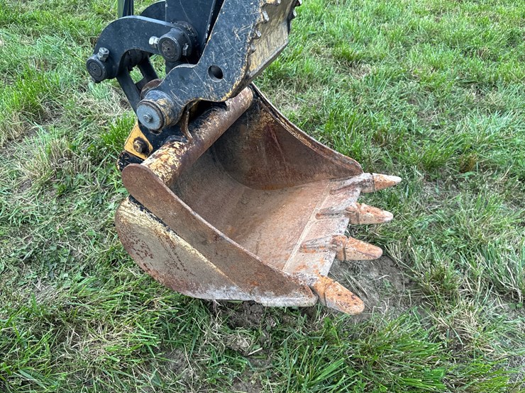 deere-35g-image-14