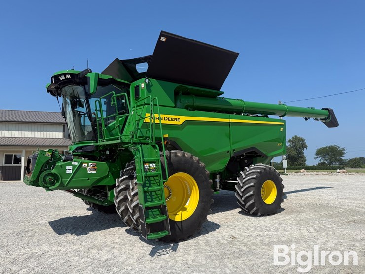 2025-john-deere-s7-800-image-1