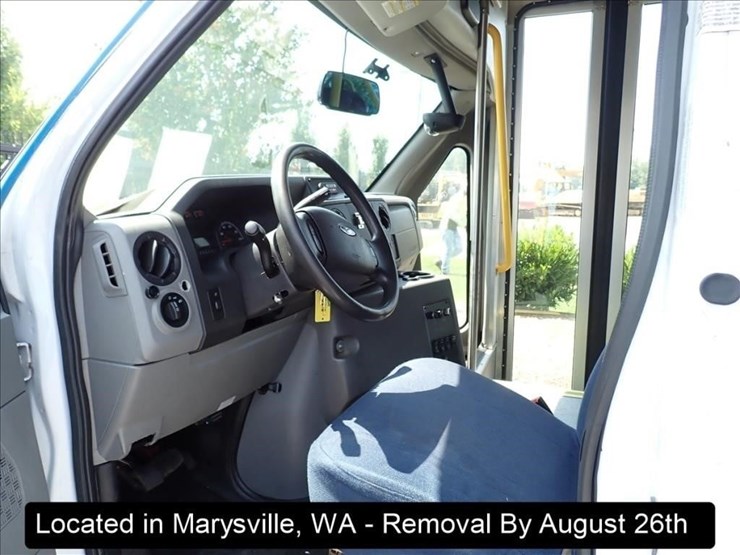 2019-ford-e450-image-21