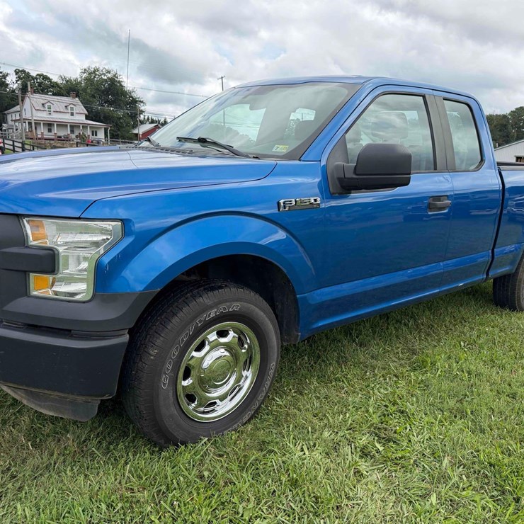 2015 FORD F150 XL