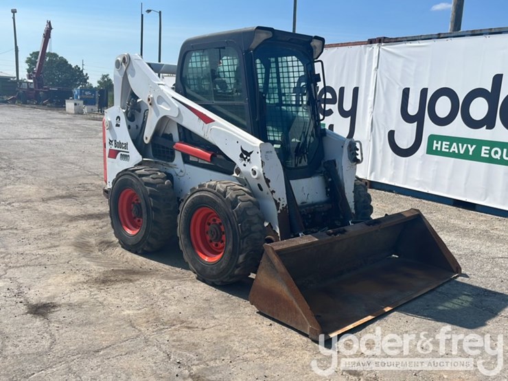 2017-bobcat-s650-image-8
