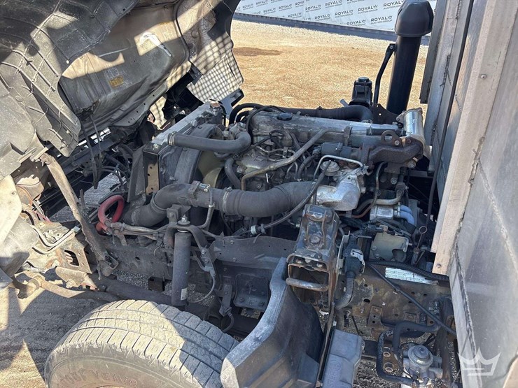 2005-chevrolet-w3500-image-5