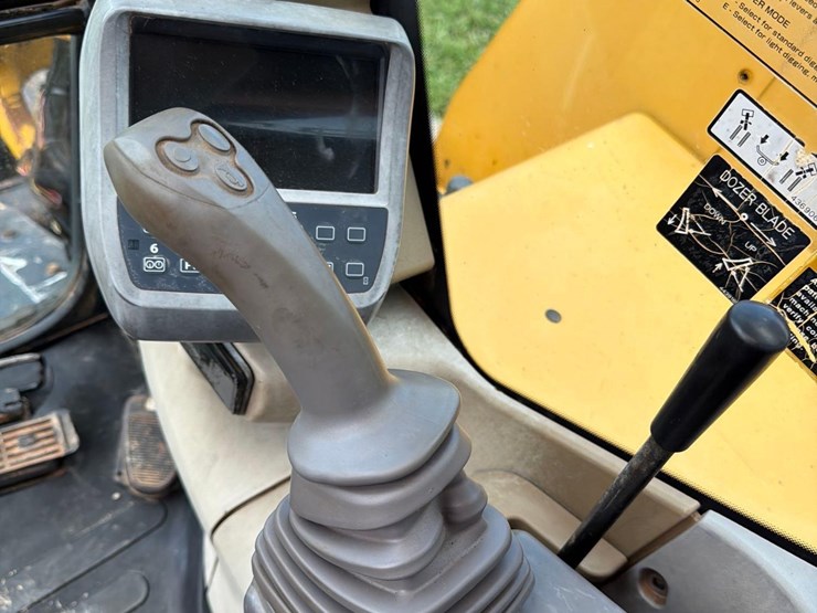 deere-85g-image-22