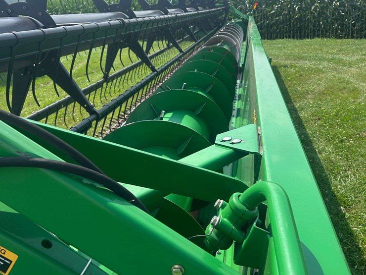 2013-john-deere-635f-image-7