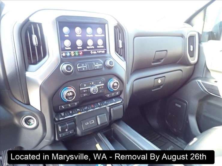 2020-chevrolet-3500-image-10