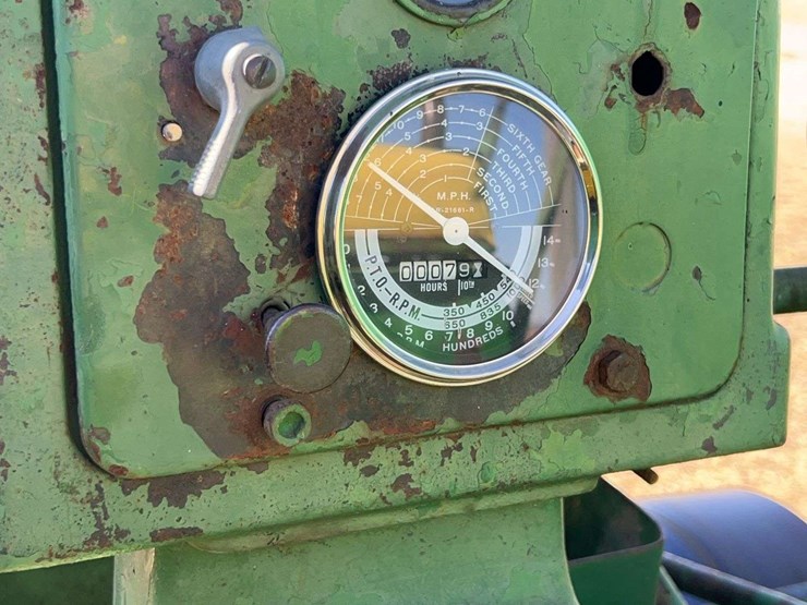 john-deere-720-image-49