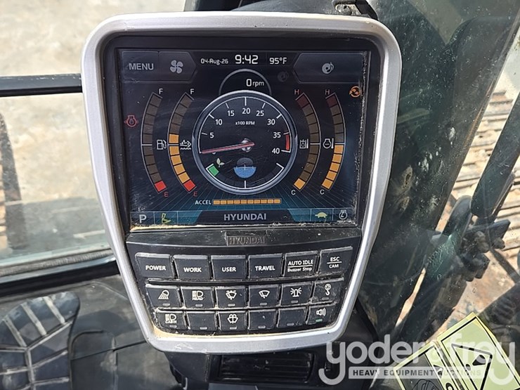 2018-hyundai-hx260l-image-74