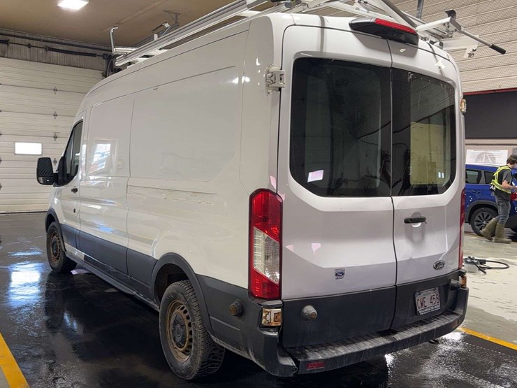 2020-ford-transit-image-3