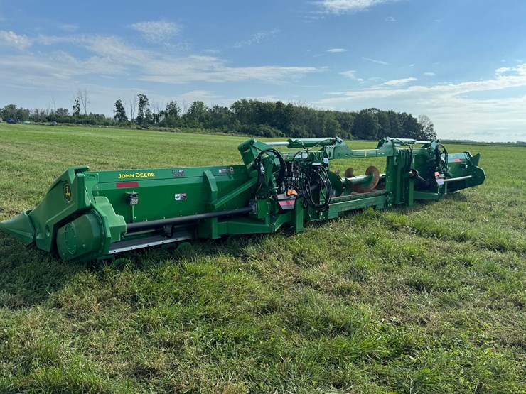 john-deere-c12f-image-5