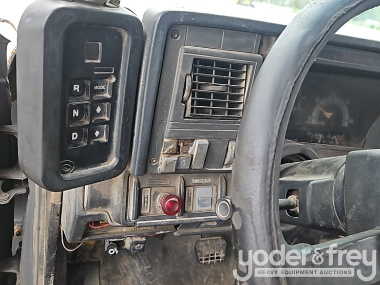 2000-caterpillar-3126-image-26